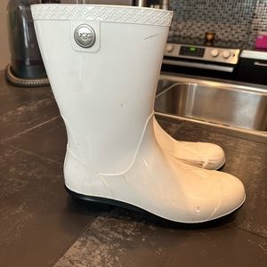 ugg rain boots